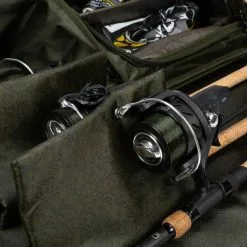 Nash Dwarf Transporter Bags -Tackle boxes Winkel t4711 t4696 4.2e16d0ba.fill 600x600 1